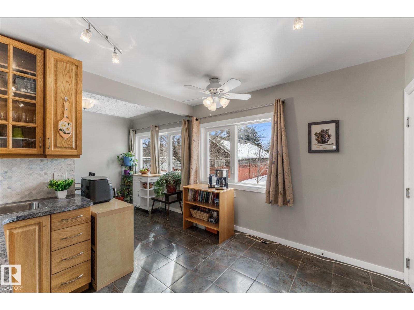 10920 132 ST NW, Edmonton