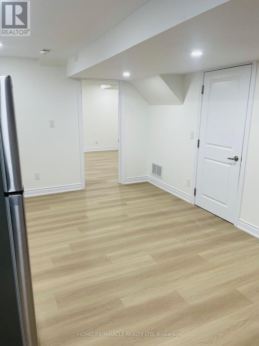 BSMT - 1-2341 CANONRIDGE CIRCLE