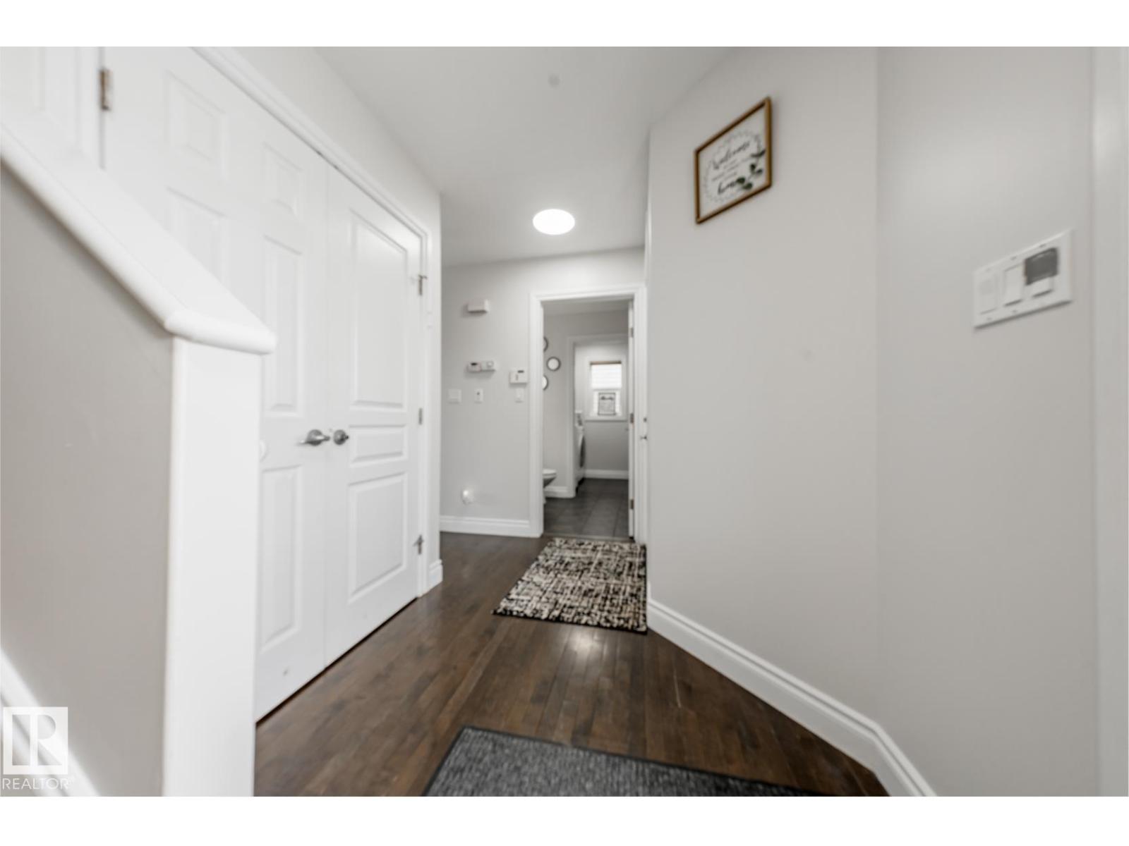 3230 22A Ave Nw NW, Edmonton