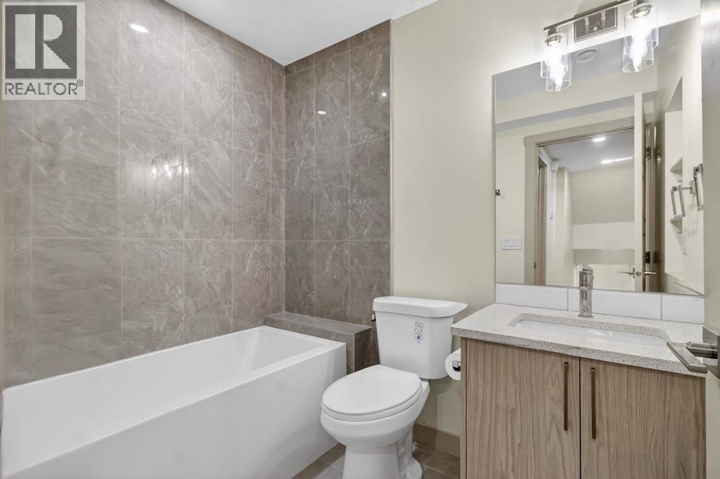 Single Family House 4 Level for Sale in  Templeview Place NE Temple Calgary 