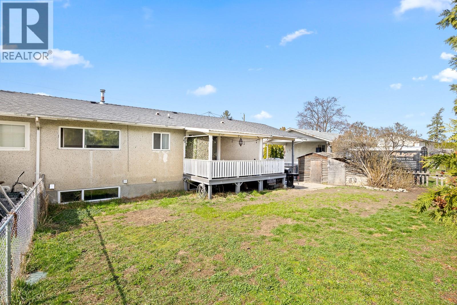 430A Holbrook Road W - 32