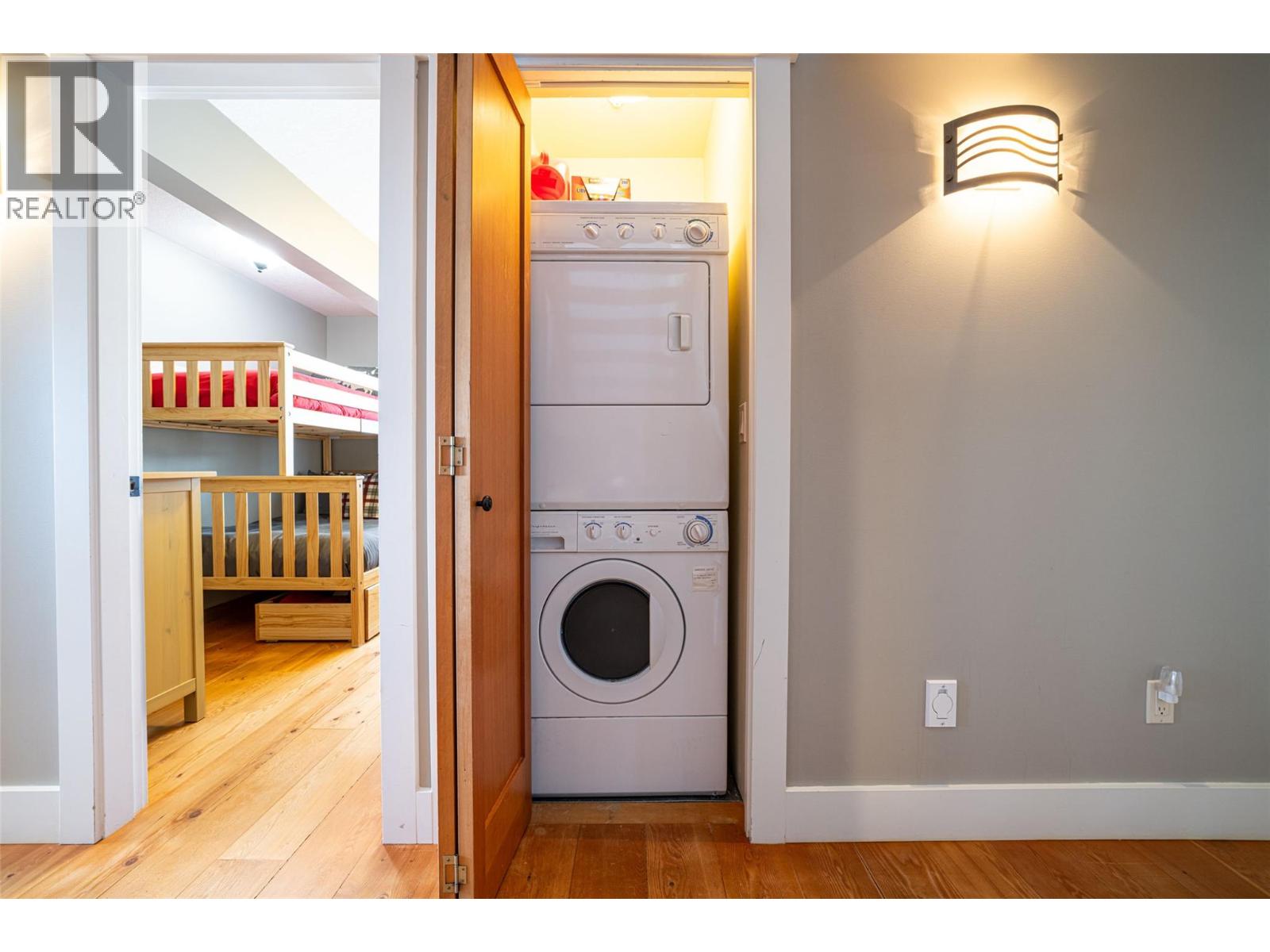 9826 Cathedral Drive, Silver Star