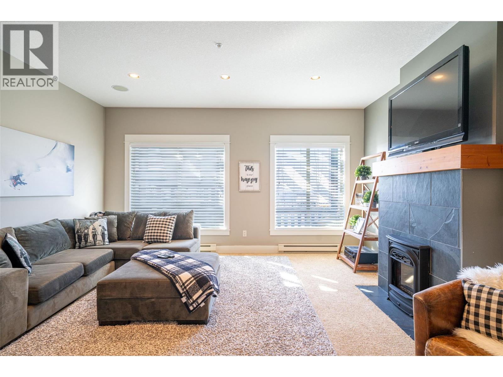 9826 Cathedral Drive, Silver Star