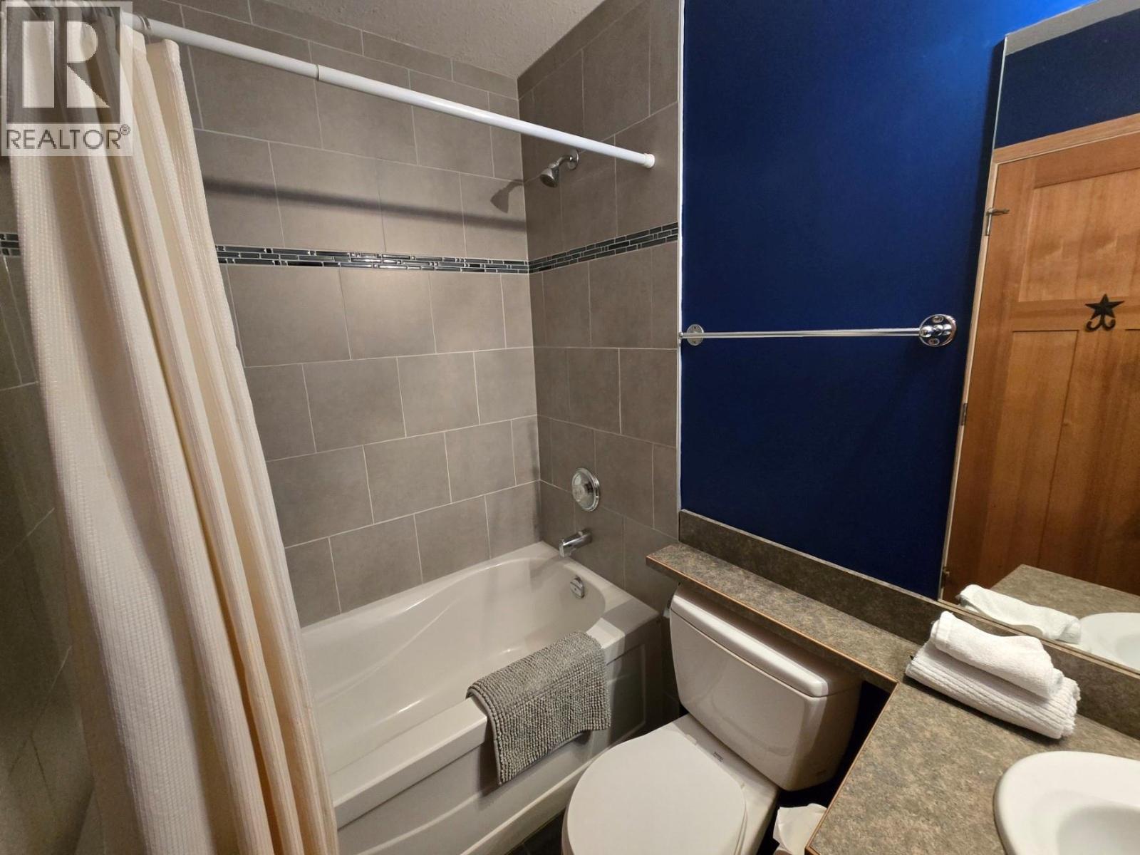 2030 PANORAMA Drive Unit# 310, Panorama