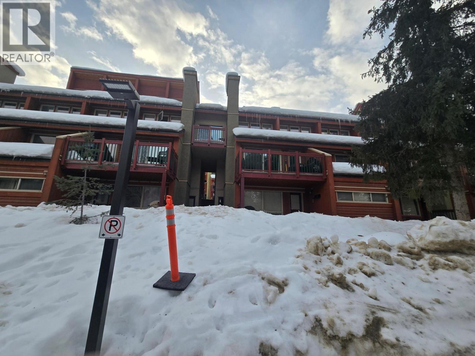 2030 PANORAMA Drive Unit# 310, Panorama