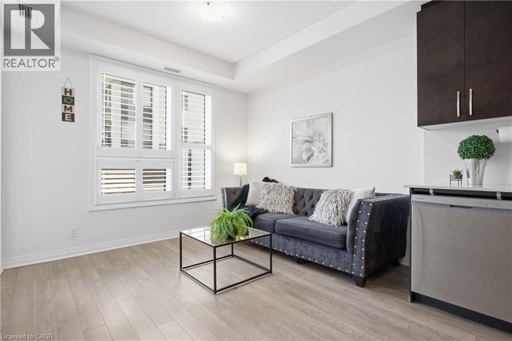 #106 1105 LEGER WAY - 16