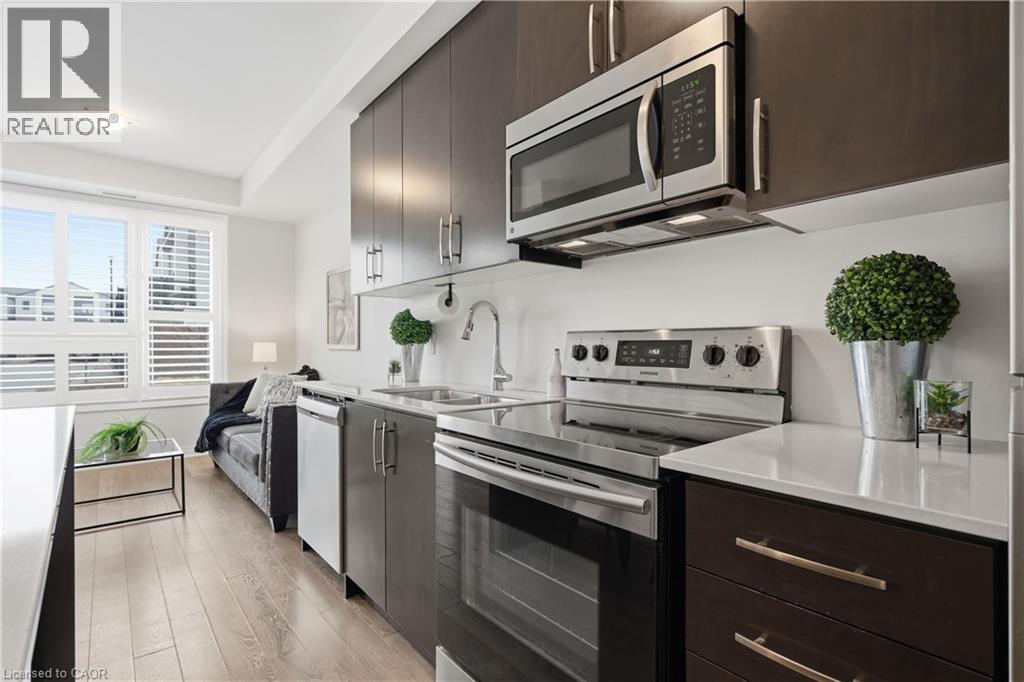 #106 1105 LEGER WAY - 9