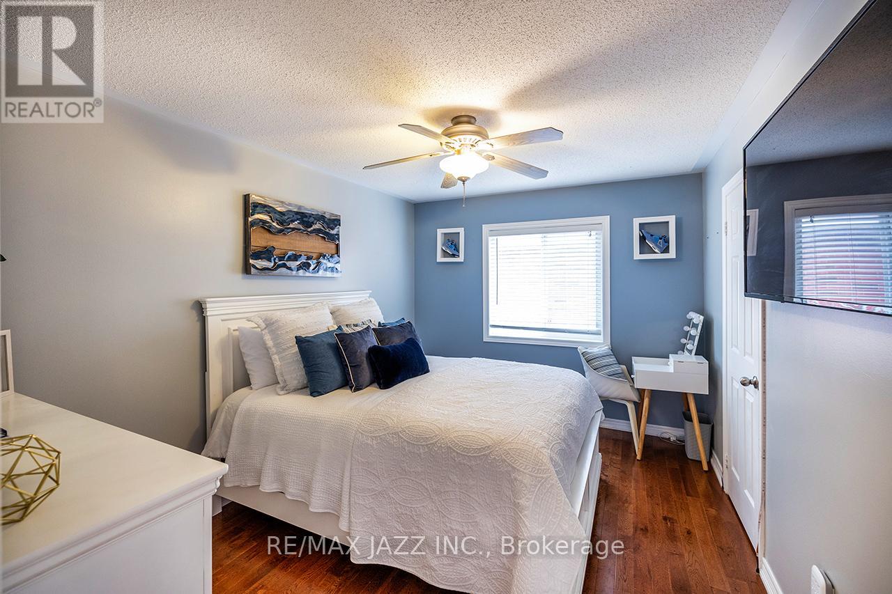 174 SOUTHFIELD AVENUE,Clarington (Courtice),,
