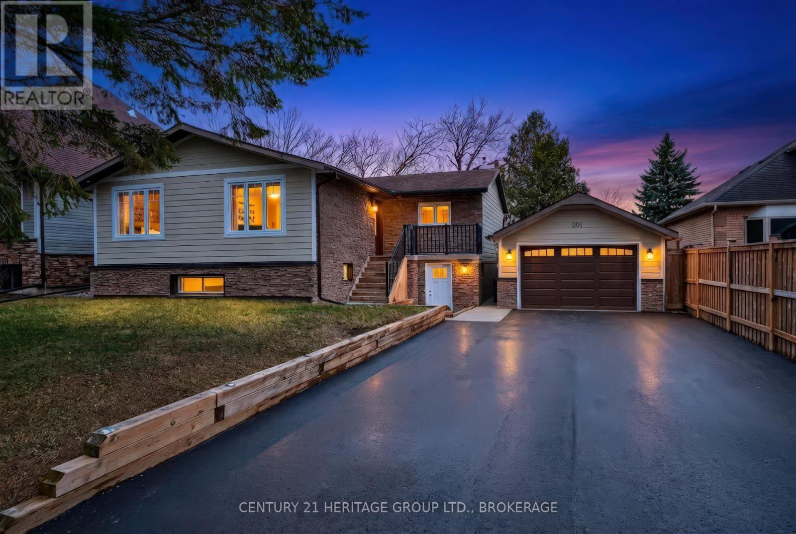 981 WOODBINE ROAD,Kingston (North of Taylor-Kidd Blvd),,