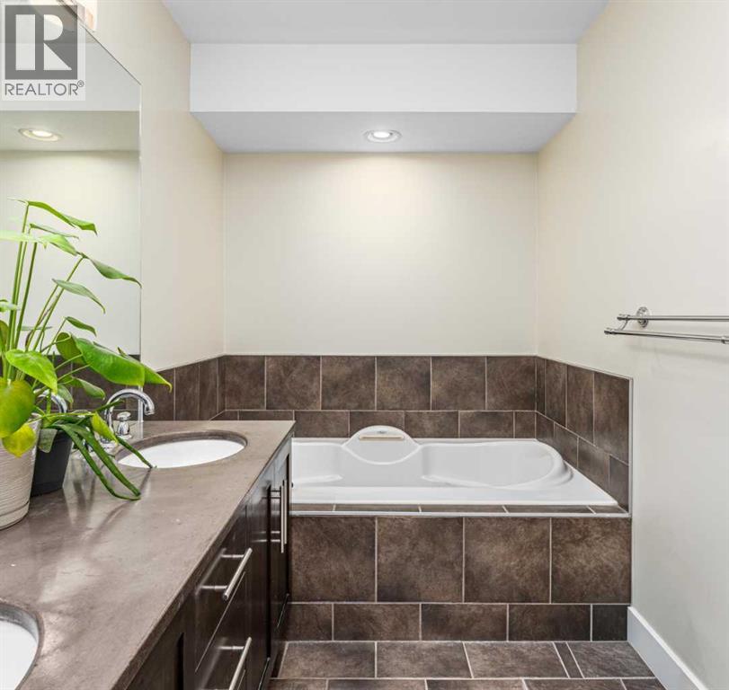 Single Family House for Sale in  A Street SW Bankview Calgary 