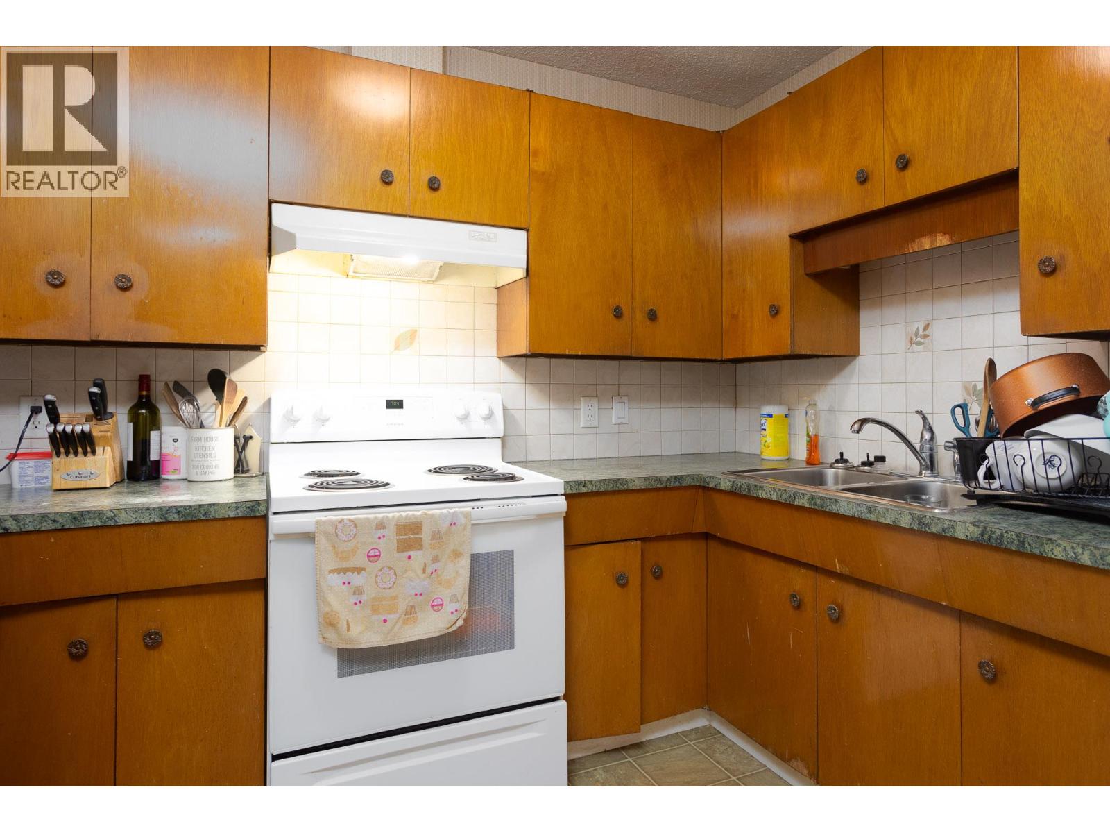  255 Holbrook Road West, Kelowna