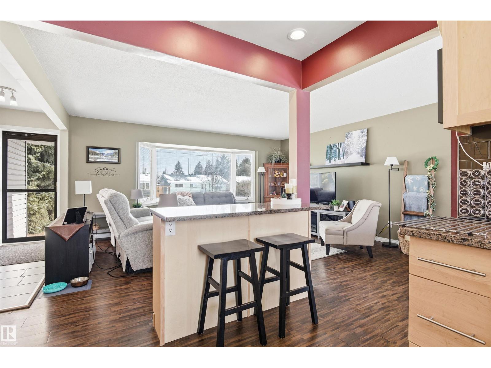 5328 105B ST NW, Edmonton