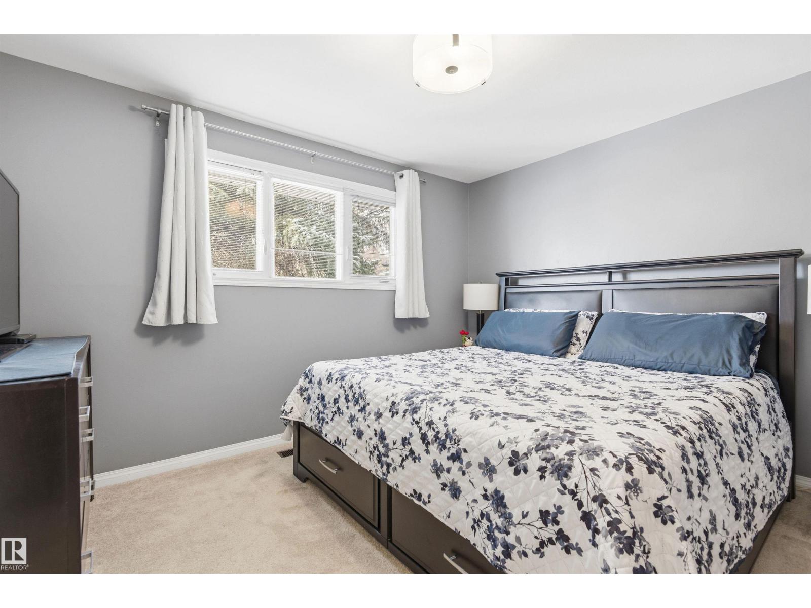 5328 105B ST NW, Edmonton