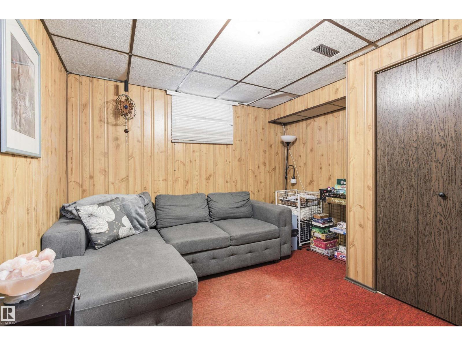 5328 105B ST NW, Edmonton