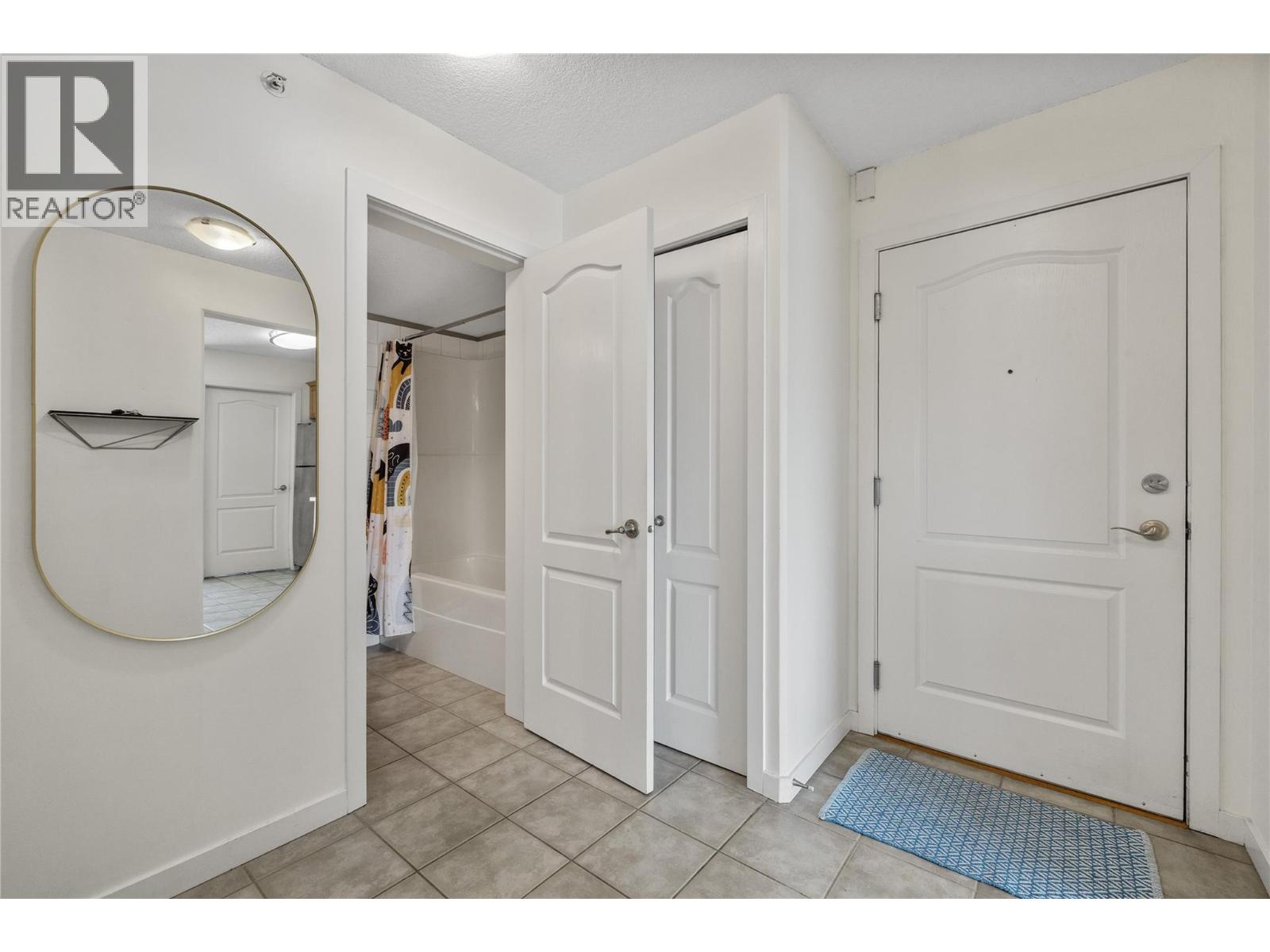 260 Franklyn Road Unit# 201, Kelowna