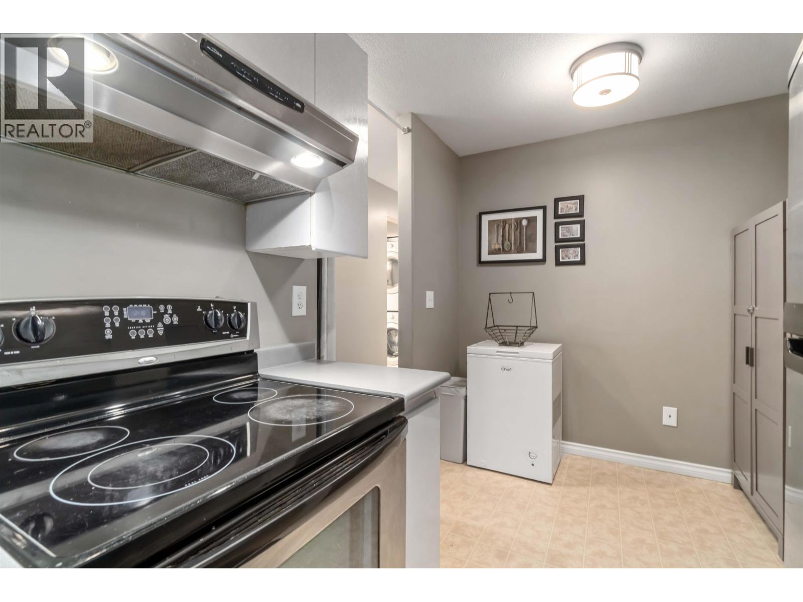 105 509 CARNARVON STREET, New Westminster