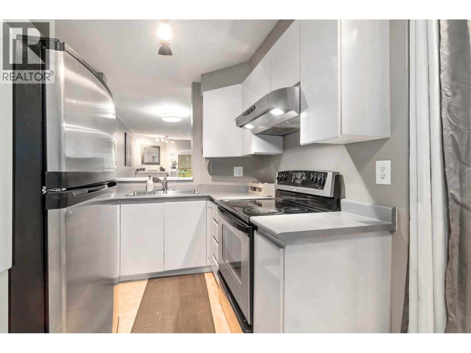 105 509 CARNARVON STREET, New Westminster