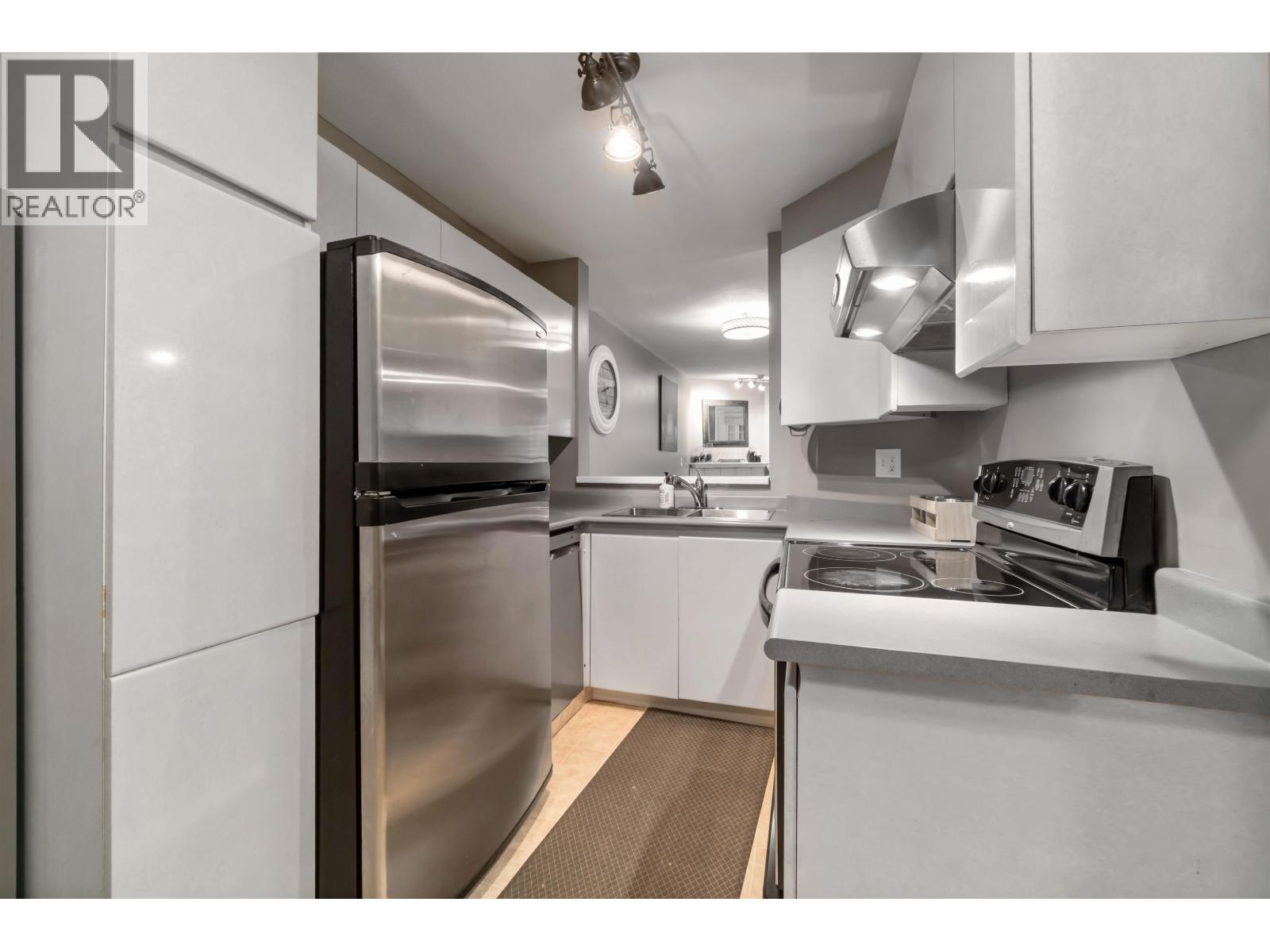 105 509 CARNARVON STREET, New Westminster