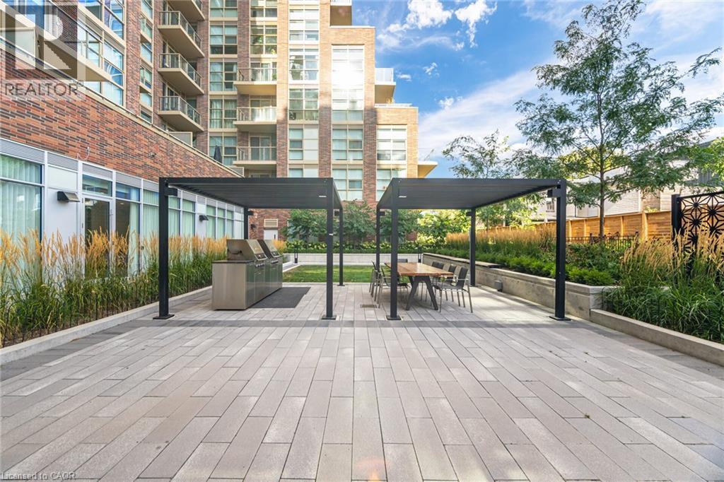 #208 1787 ST CLAIR AVENUE W - 22