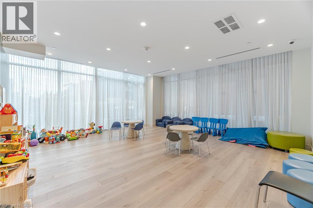 #208 1787 ST CLAIR AVENUE W - 27