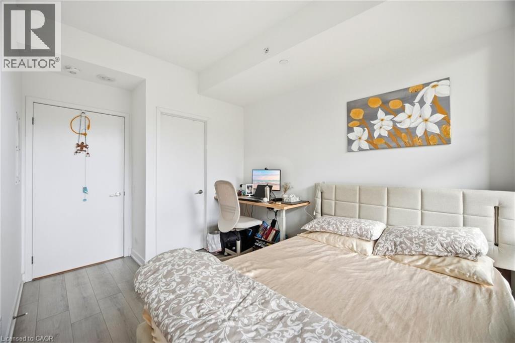 #208 1787 ST CLAIR AVENUE W - 8