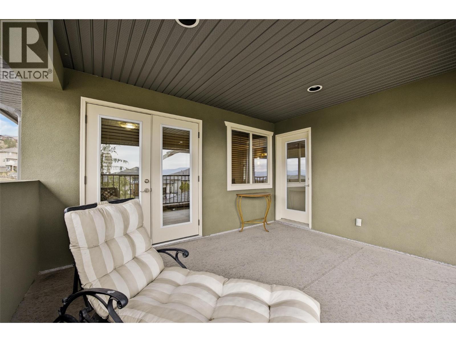  647 Peridot Place, Kelowna