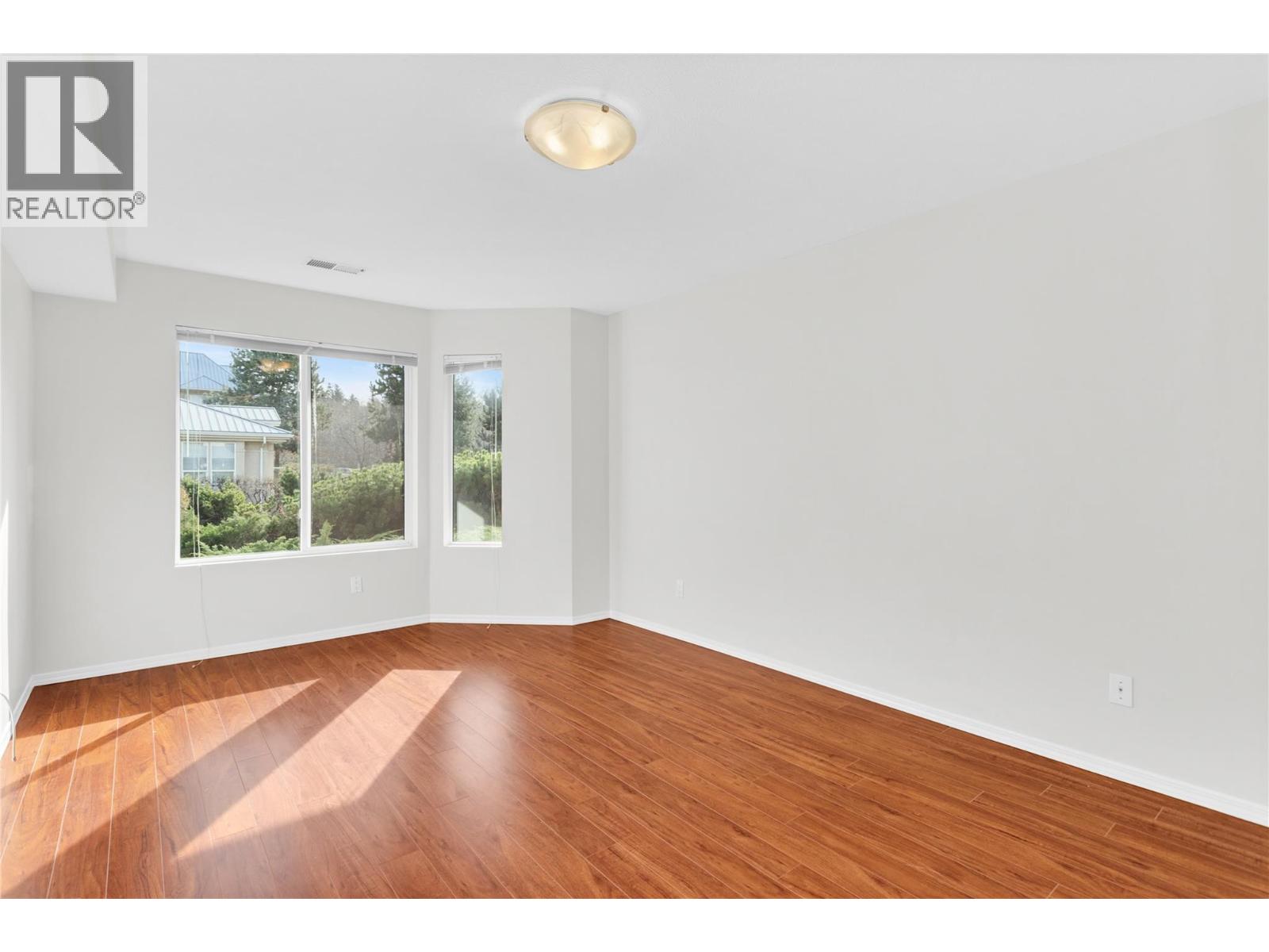 1965 Durnin Road Unit# 111, Kelowna