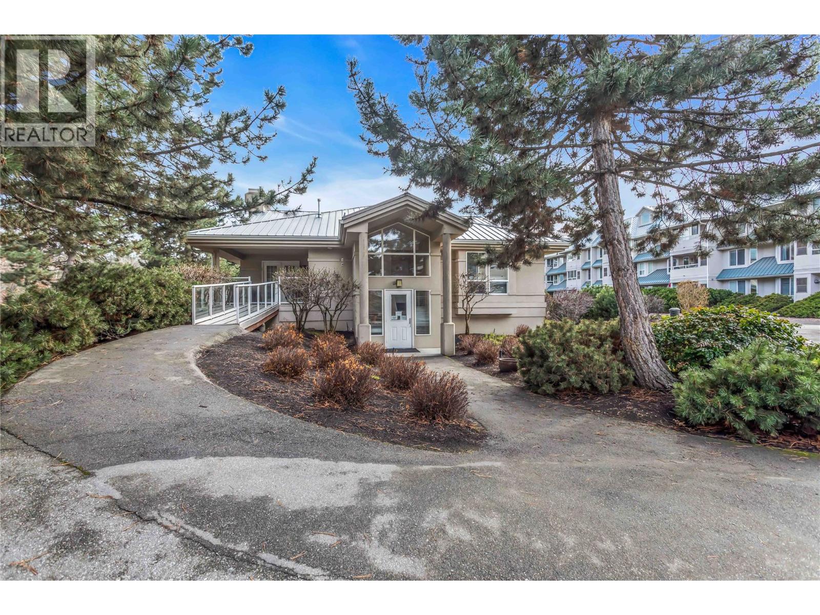 1965 Durnin Road Unit# 111, Kelowna