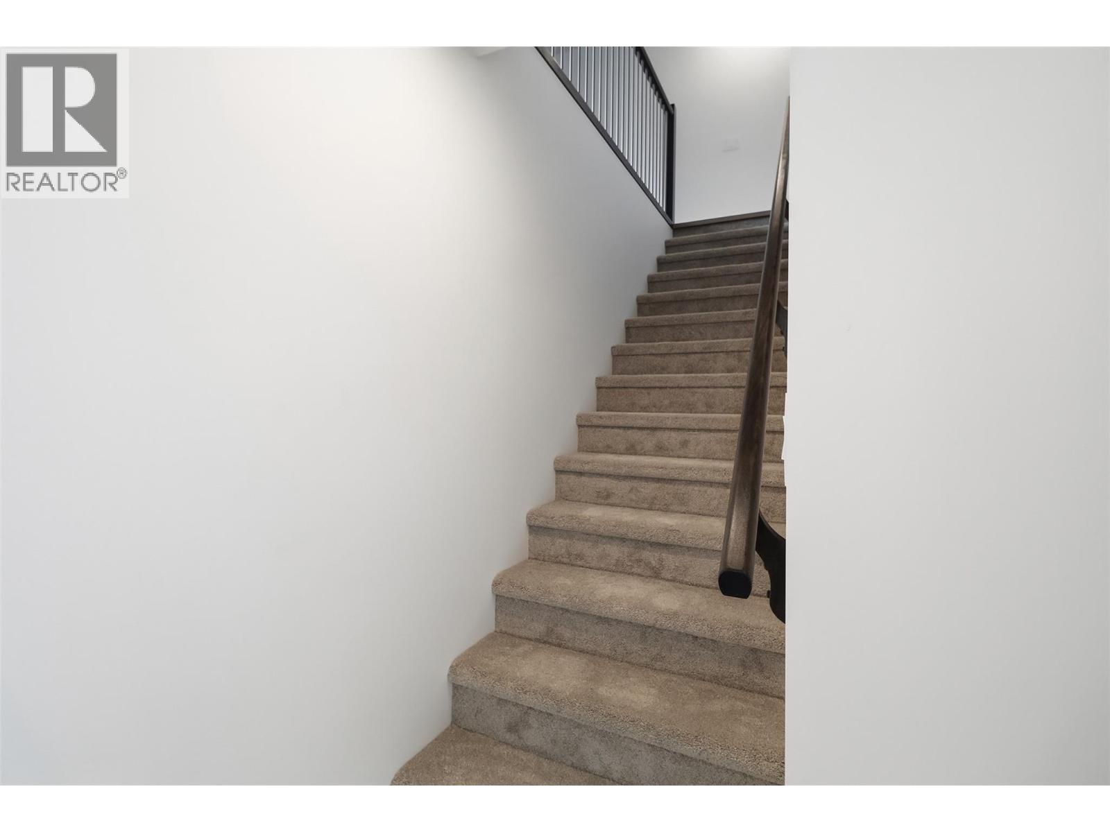 2050 Grasslands Boulevard Unit# 137, Kamloops