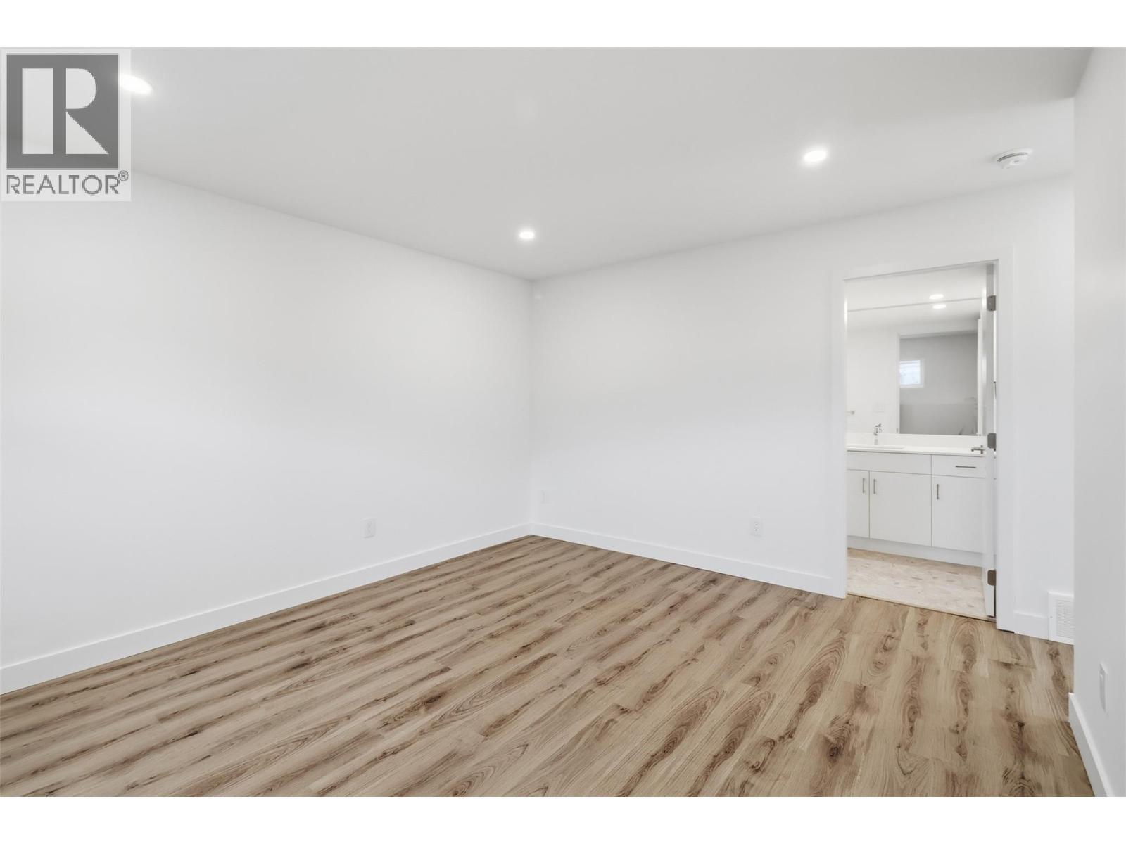 2050 Grasslands Boulevard Unit# 137, Kamloops