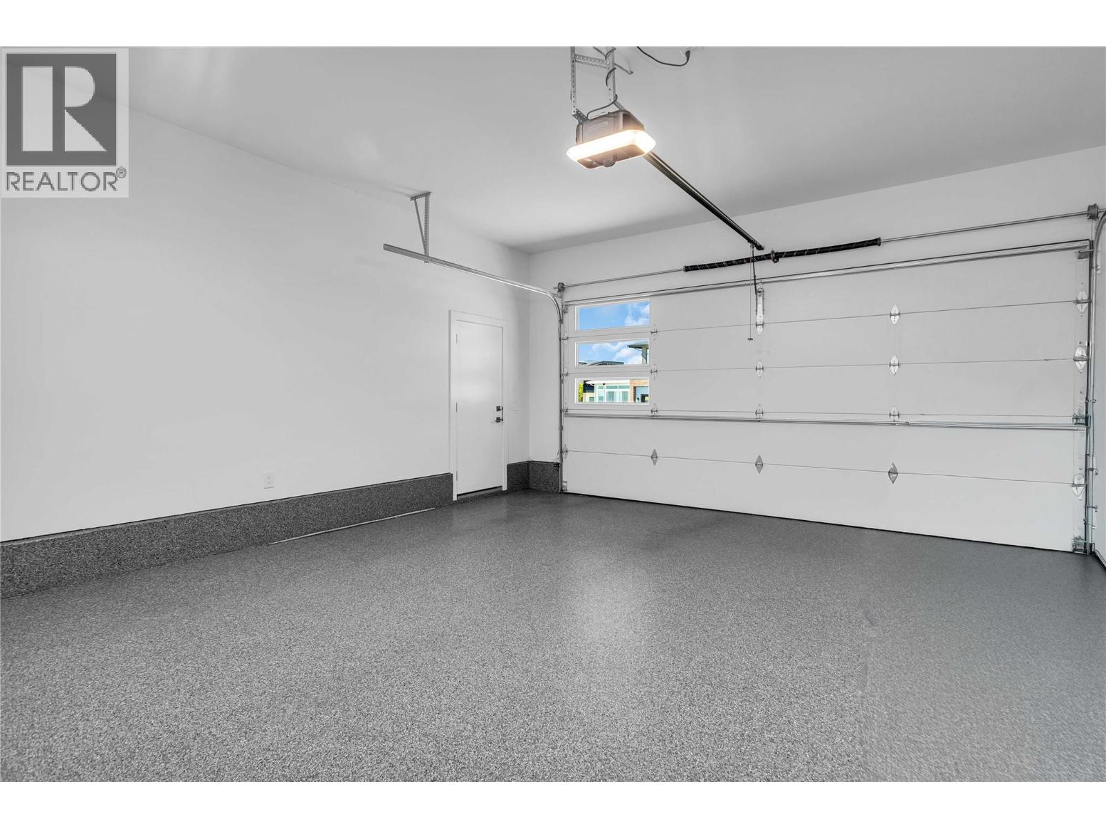 3044 Shaleview Drive, West Kelowna