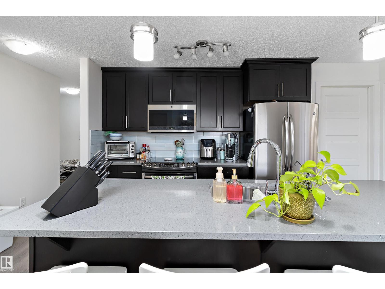 #402 6084 STANTON DR SW, Edmonton