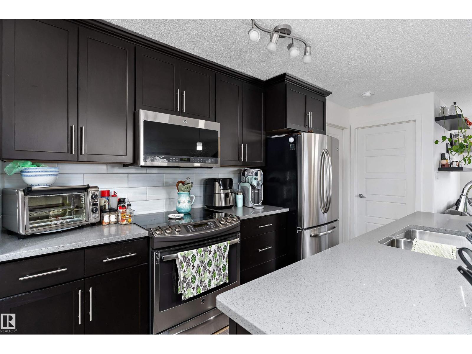 #402 6084 STANTON DR SW, Edmonton