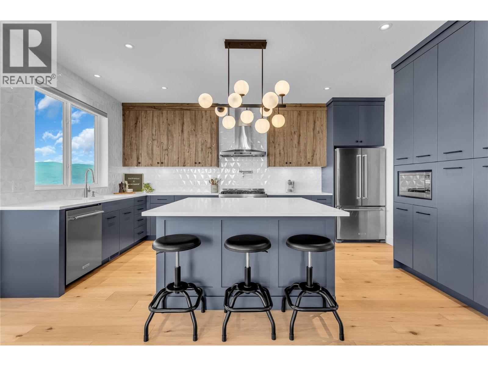 3044 Shaleview Drive, West Kelowna