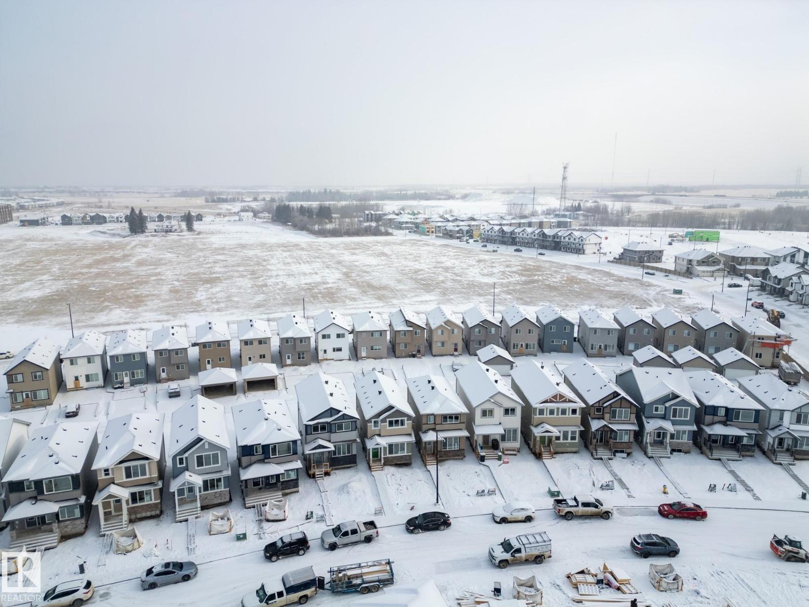 1032 14 AV NW, Edmonton