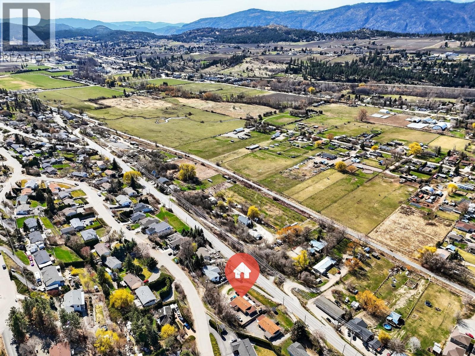 11263 Lodge Road, Lake Country