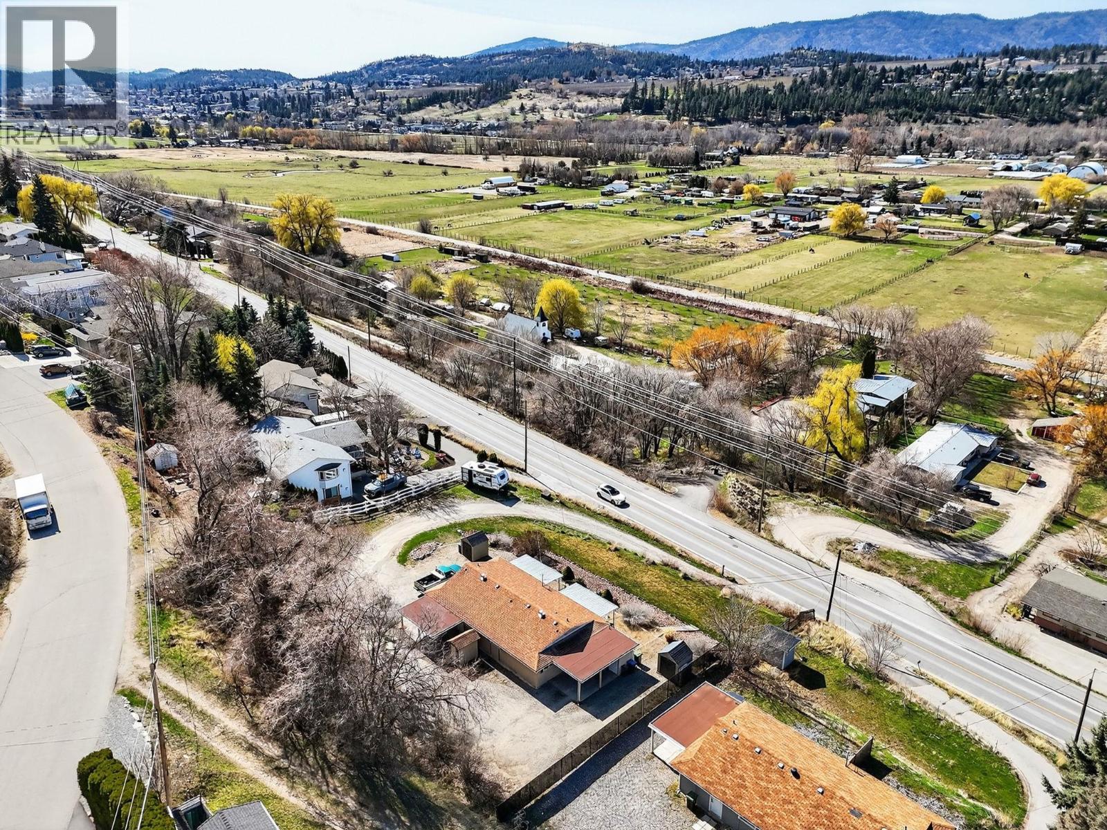 11263 Lodge Road, Lake Country