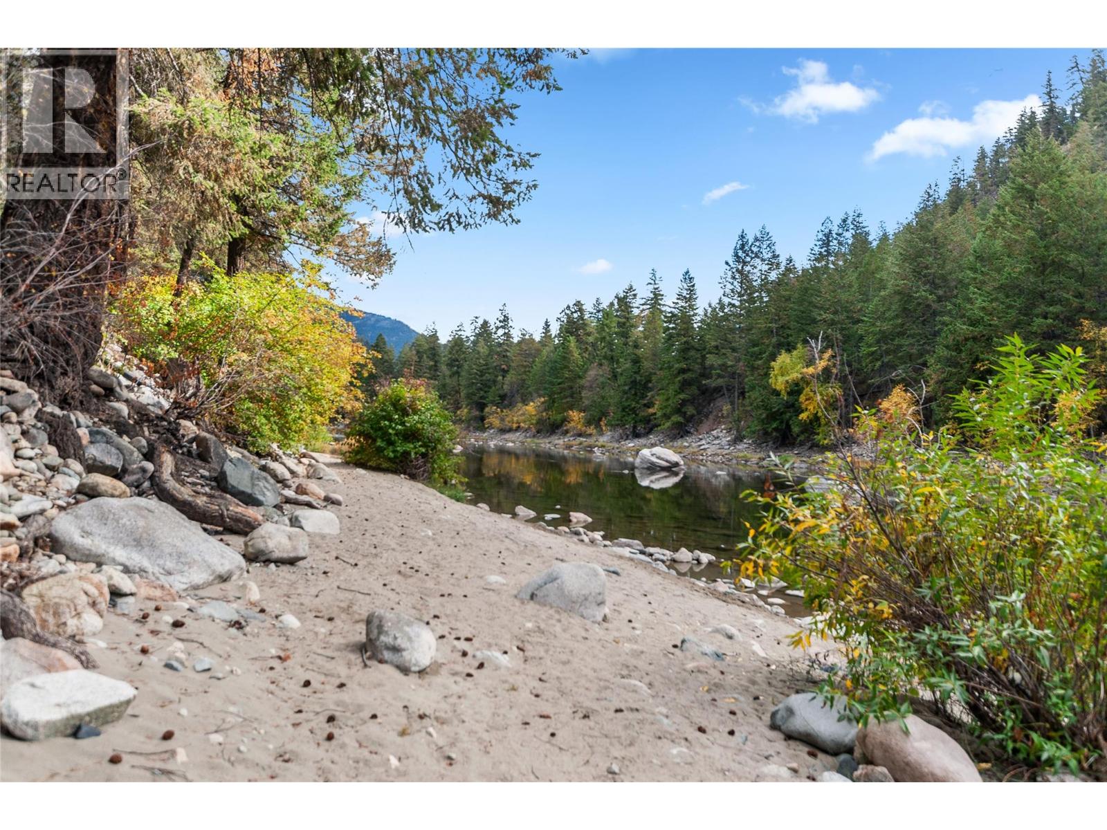 6165 HIGHWAY 3, Hedley