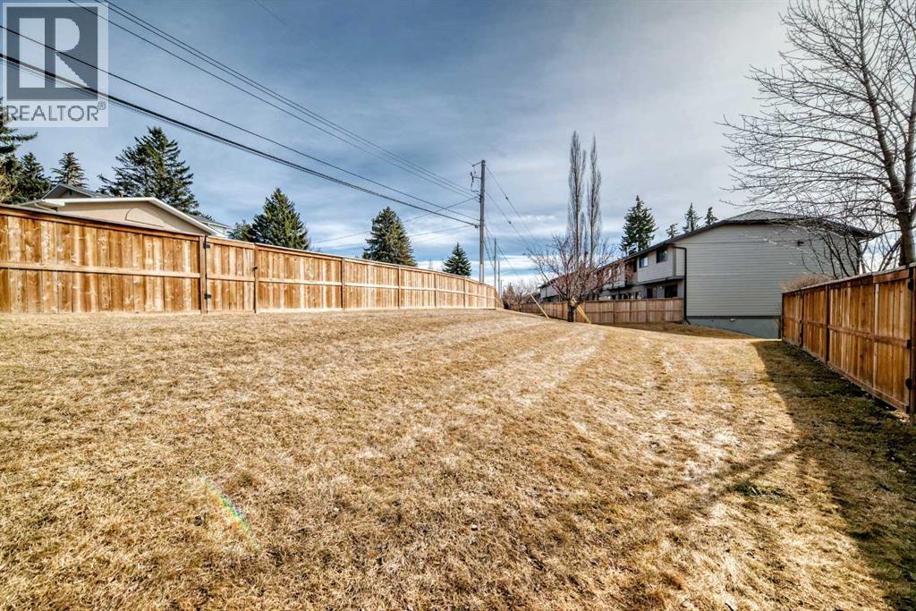 Single Family House for Sale in    Avenue SW Glamorgan Calgary 