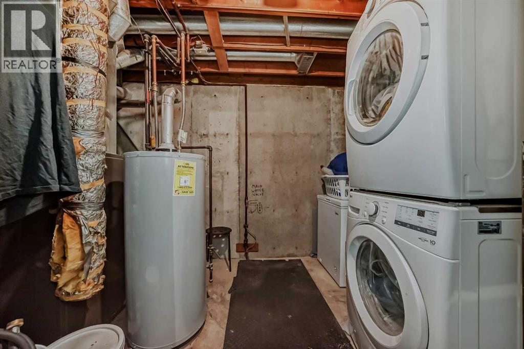 Single Family House for Sale in    Avenue SW Glamorgan Calgary 