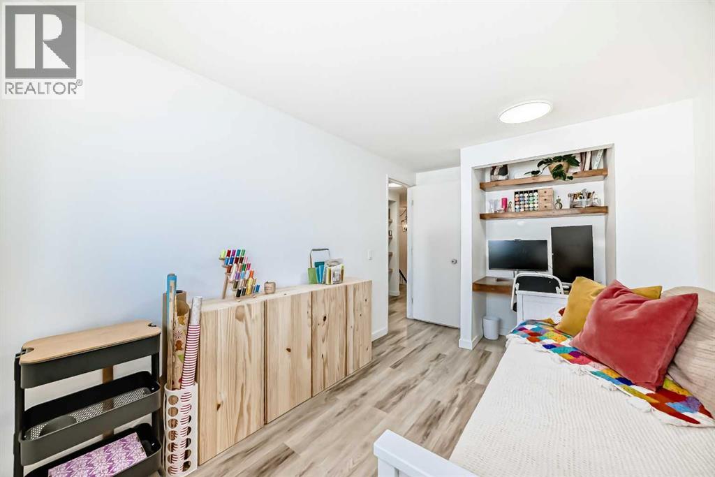 Single Family House for Sale in    Avenue SW Glamorgan Calgary 