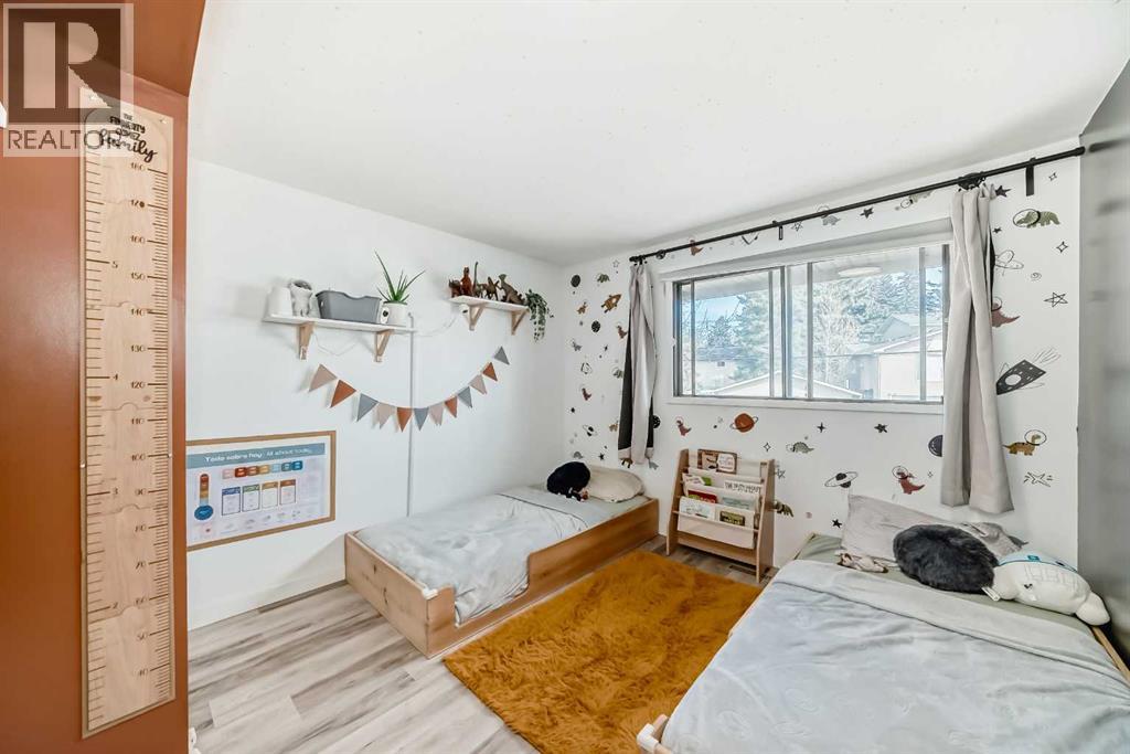 Single Family House for Sale in    Avenue SW Glamorgan Calgary 