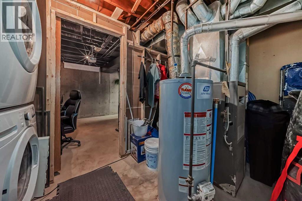 Single Family House for Sale in    Avenue SW Glamorgan Calgary 