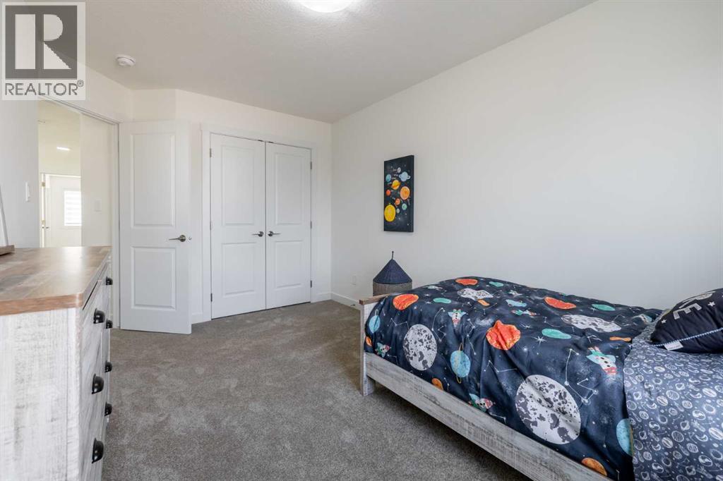 15 Heritage Point, Cochrane