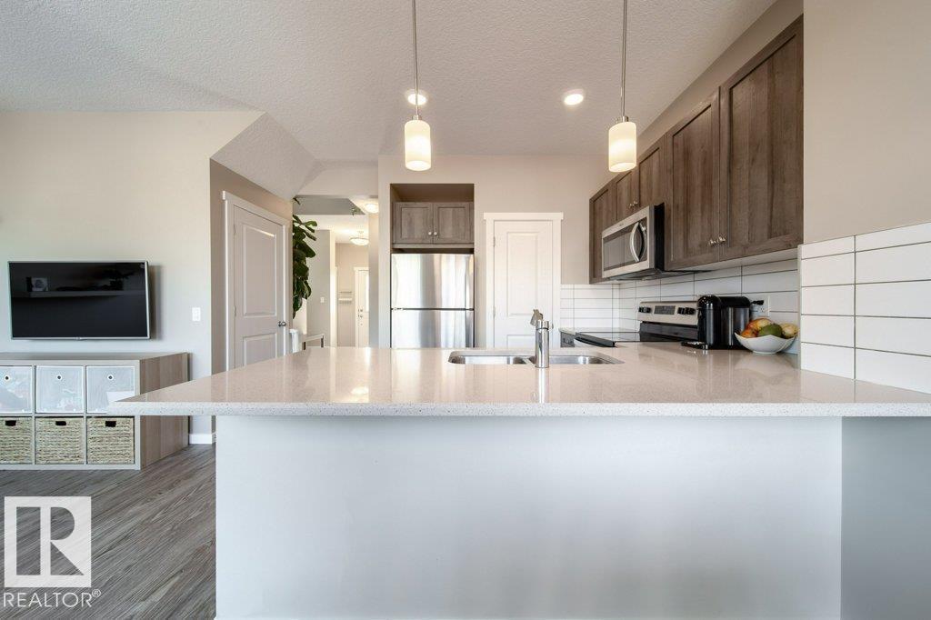 12816 205 ST NW - 10