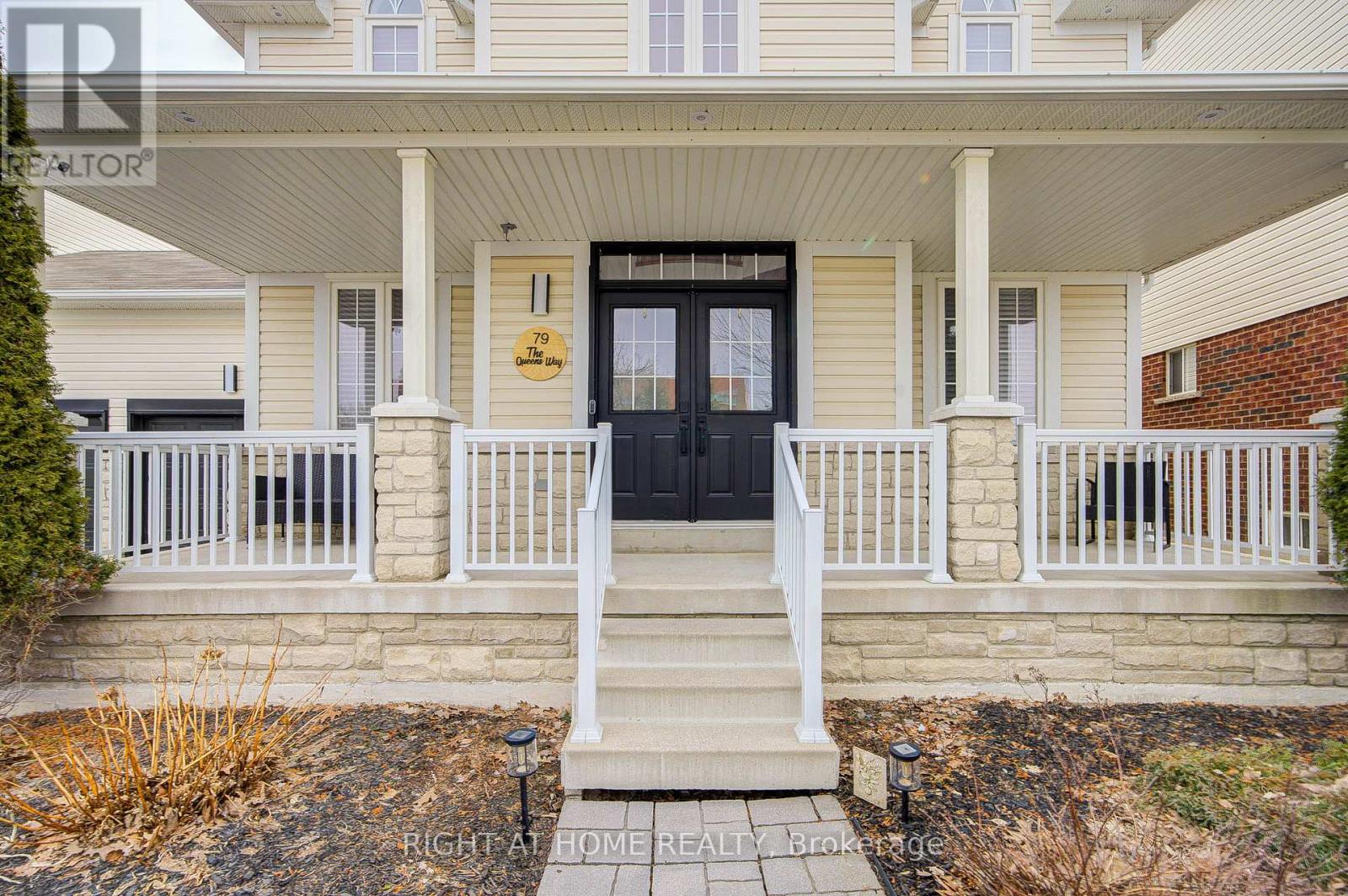 79 THE QUEENSWAY WAY - 3