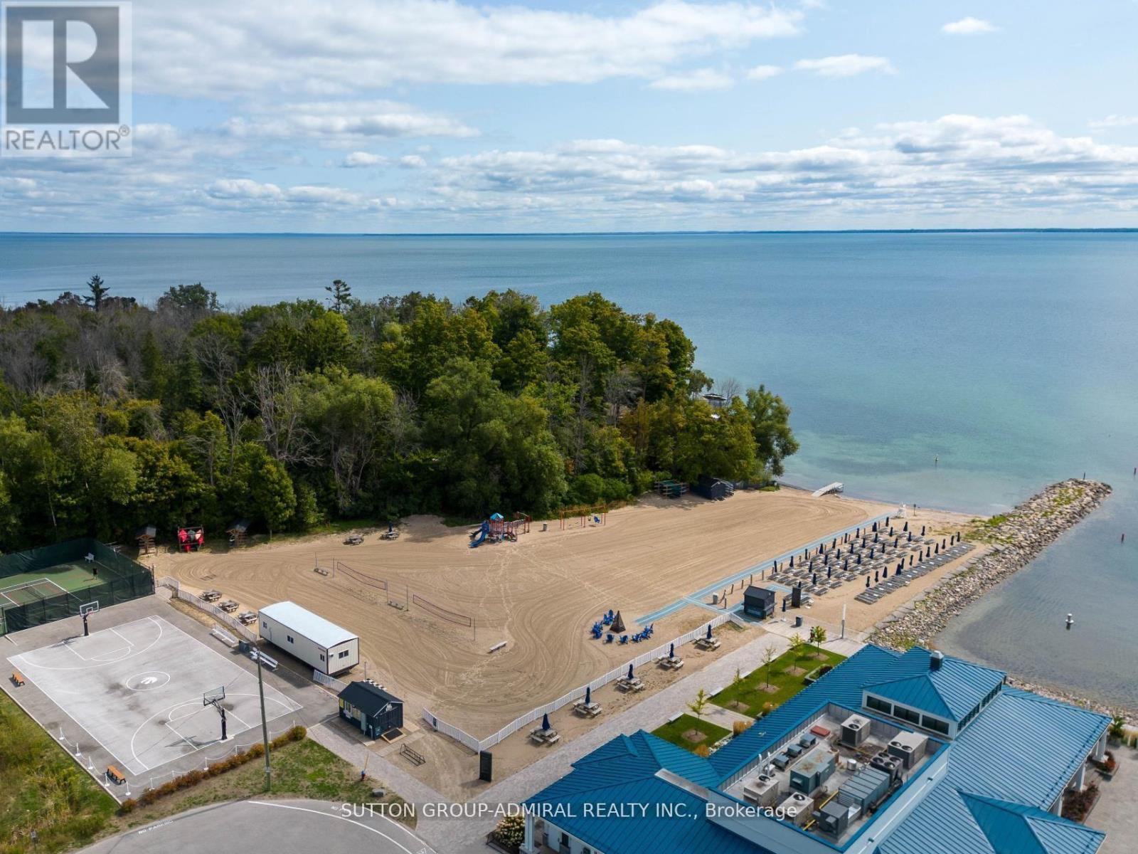 #431 415 SEA RAY AVENUE - 37