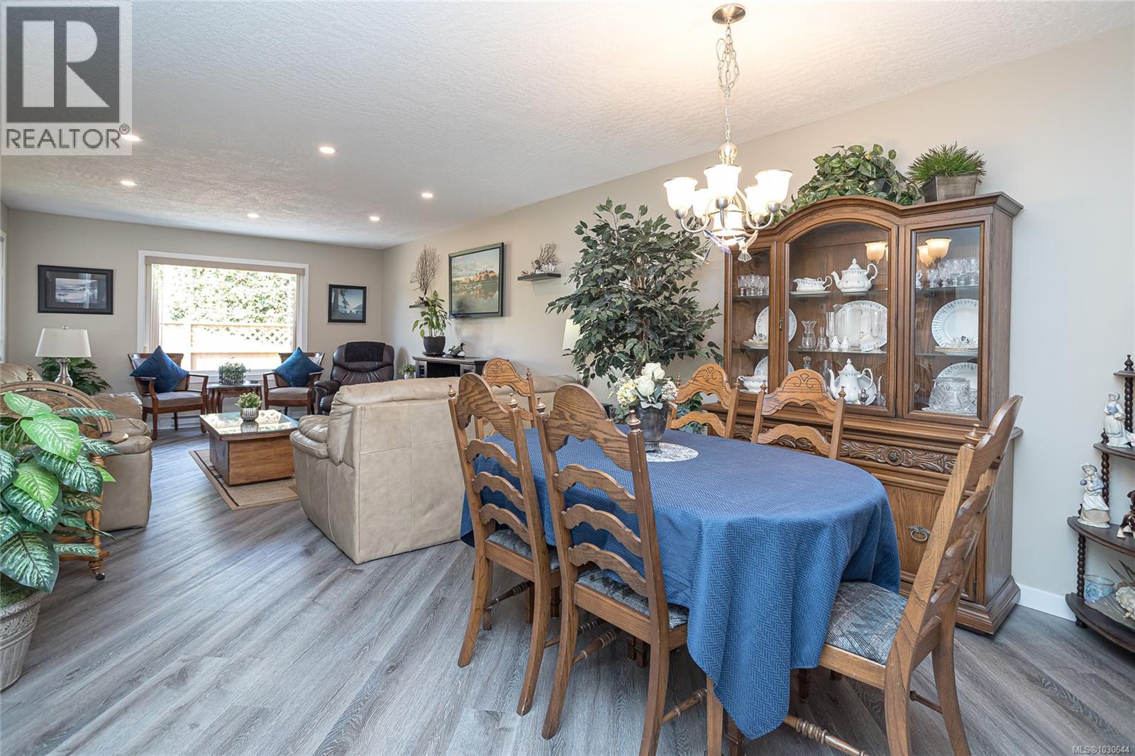 1 4125 Interurban Road, Saanich