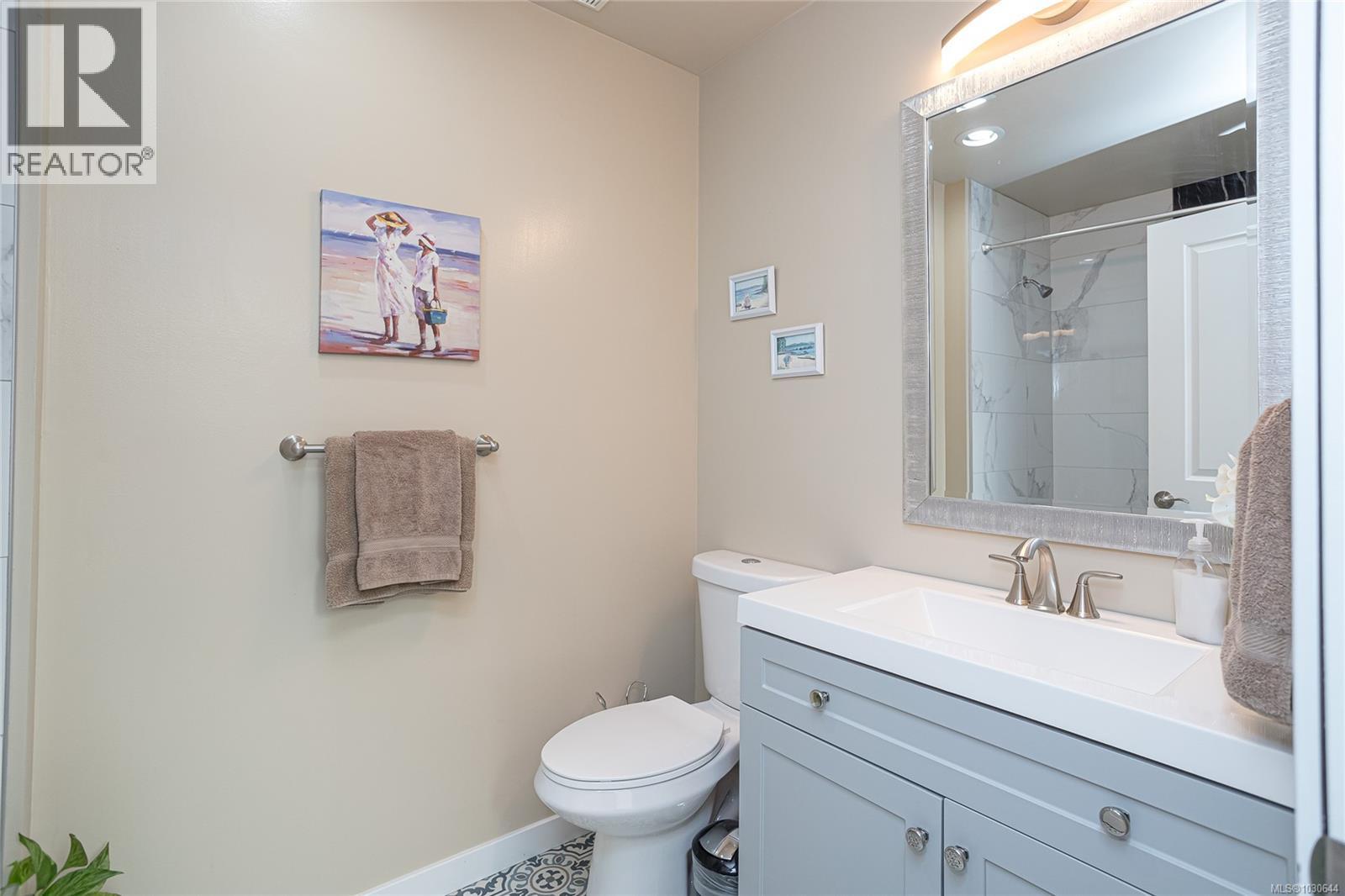 1 4125 Interurban Road, Saanich