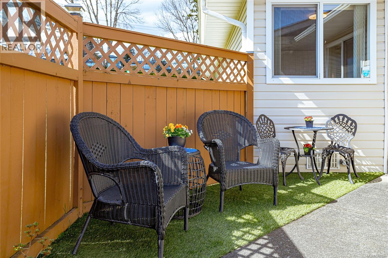 1 4125 Interurban Road, Saanich